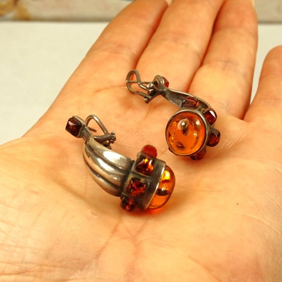 OOAK AMBER 925 SILVER HUGGIE EARRINGS with OMEGA BACKINGS, UNIQUE GIFT FOR WOMEN - Picture 11 of 12